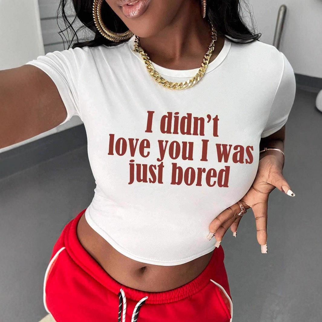 Damen Crop-Shirt mit kreativem Statement und figurbetontem Schnitt EB