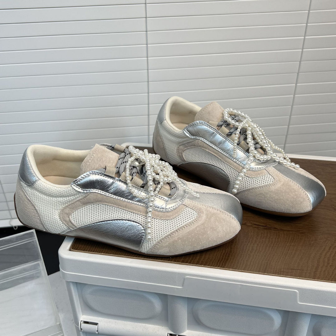 Damen modische Sneakers mit innovativem Perlen-Detail und atmungsaktivem Mesh-EB