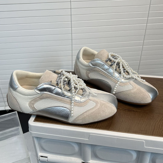 Damen modische Sneakers mit innovativem Perlen-Detail und atmungsaktivem Mesh-EB
