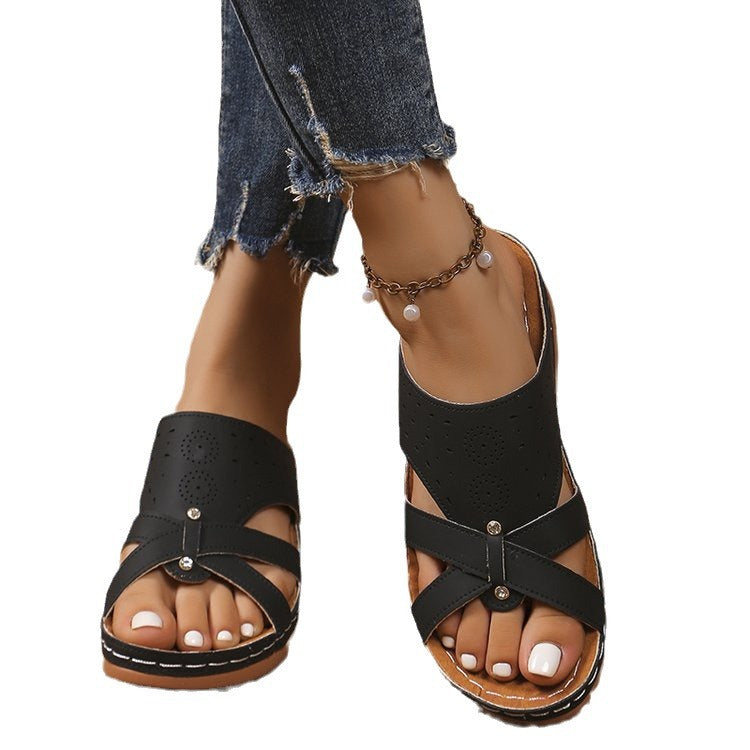 Damen Komfortable und elegante Sandalen mit atmungsaktiven Cut-Outs EB