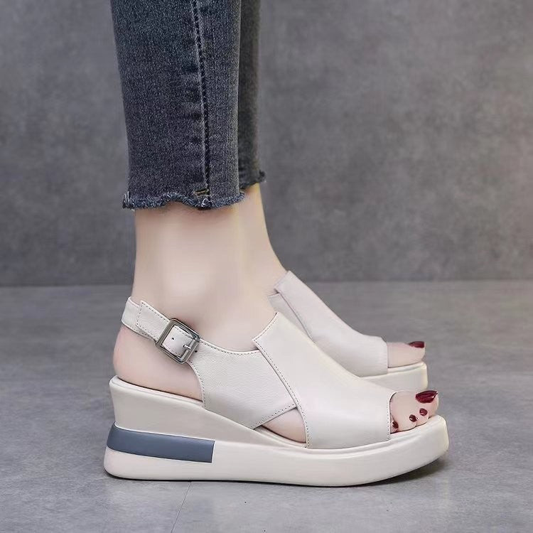 Damen Komfortable und elegante Keil-Sandalen EB
