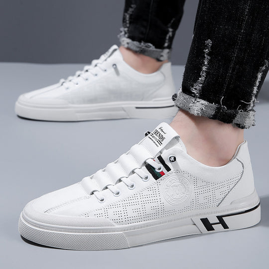 Damen Sportliche Sneaker mit perforierter Oberflächenstruktur und flexiblem Sohlenprofil EB