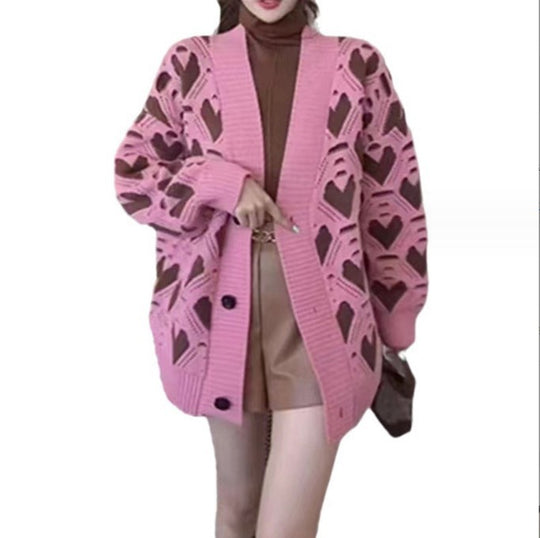 Damen Strickjacke mit einzigartigem Herzmuster und voluminösen Ärmeln EB