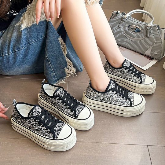 Damen Plateausneaker mit kreativem Muster und stabiler Gummisohle EB