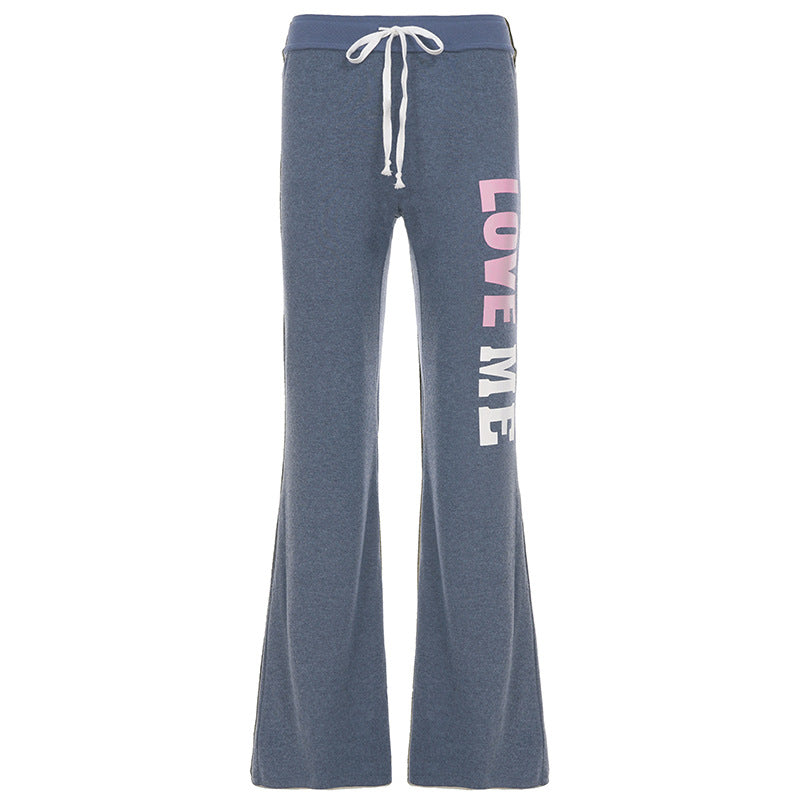 Damen nan weiche Flared-Jogginghose mit Kordelzug, Eingrifftaschen und auffälligem Love-Print EB