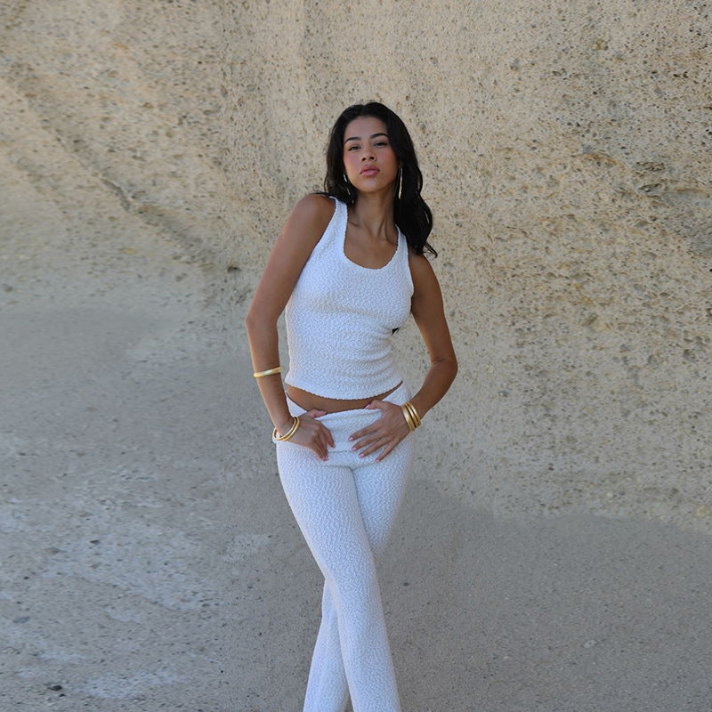 Damen trendiges Sport-Outfit mit schickem Oberteil und enganliegenden Leggings EB