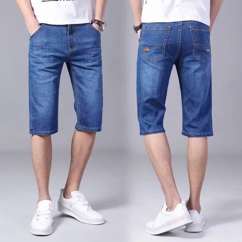 Herren lässige Denim-Shorts im modernen Schnitt mit praktischen Taschen EB
