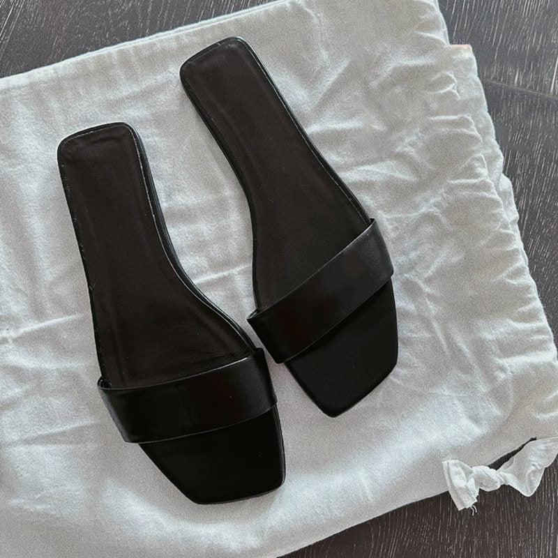 Damen Offene Mules mit breitem Riemen und elegantem Design EB