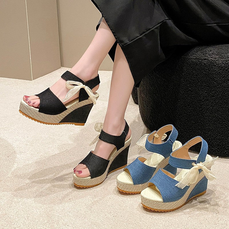 Damen Wedge-Sandalen mit modischem Riemchen und ergonomischer Sohle EB