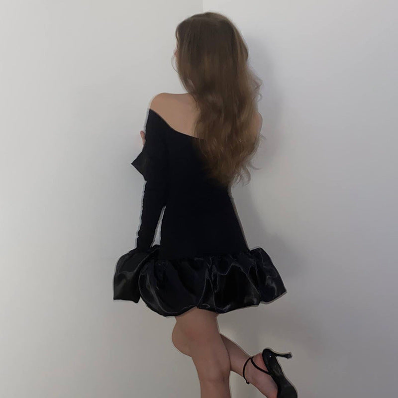 Damen Off-Shoulder Minikleid mit asymmetrischen Rüschendetails und transparenter Ärmeln EB