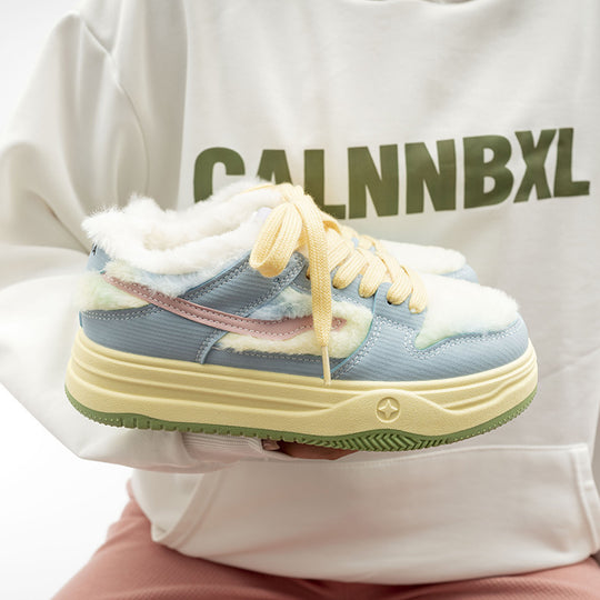 Damen Plattform Sneakers mit flauschiger Innensohle EB