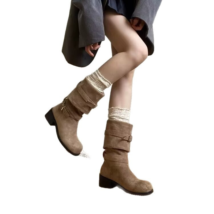 Damen hohe Stiefel mit modischen Details und rutschfester Sohle EB
