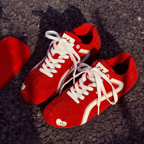 Damen Sportschuhe im Retro-Stil von EB