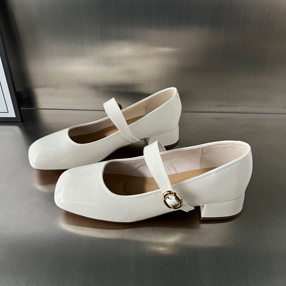 Damen elegante Ballerinas mit modischer Riemenverzierung EB