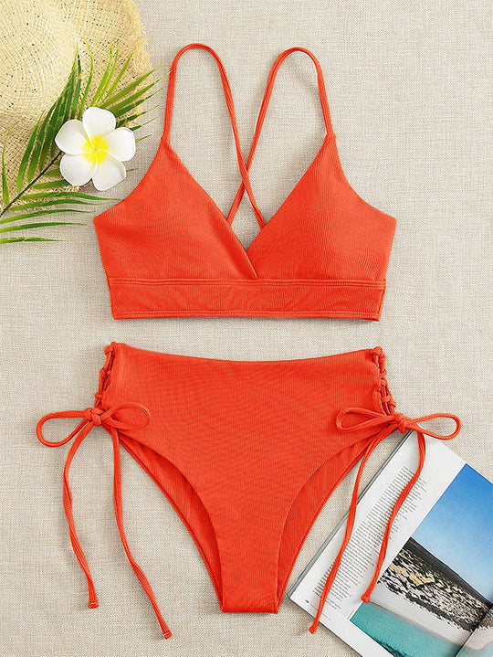 Damen Triangel-Bikini mit raffinierten Kordeldetails EB