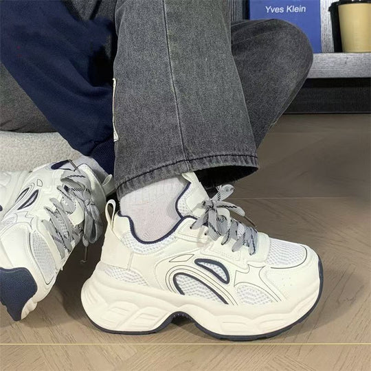 Damen Platform-Sneaker mit atmungsaktivem Mesh und skulptierter Komfortsohle EB