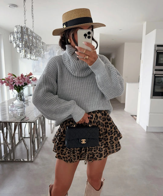 Damen Strickpullover mit hohem Kragen und voluminösen Ärmeln EB