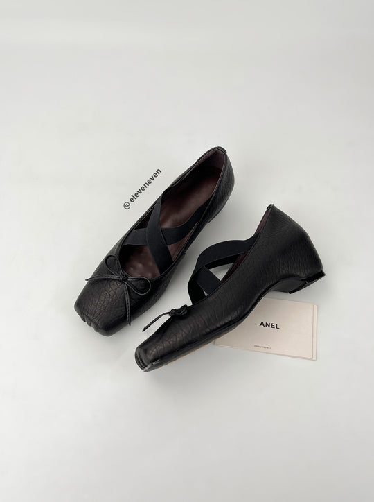 Damen Ballerina-Schuhe mit raffiniertem Cross-Over-Riemen und weichem Leder EB
