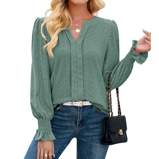 Damen Bluse mit elegantem Lochmuster und lässigem Schnitt EB