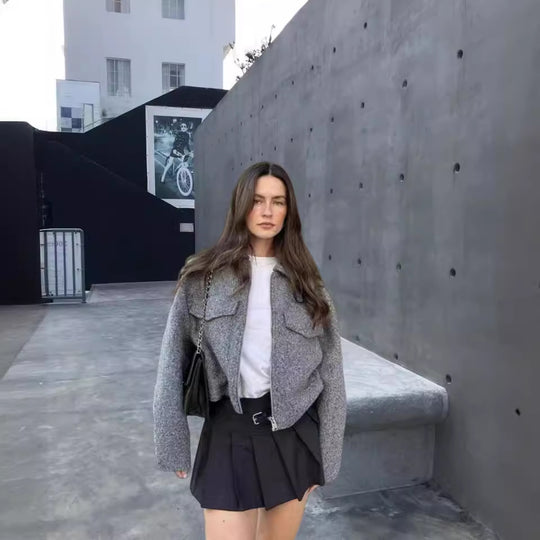 Damen Modische Jacke aus hochwertigem Material mit strukturiertem Schnitt EB