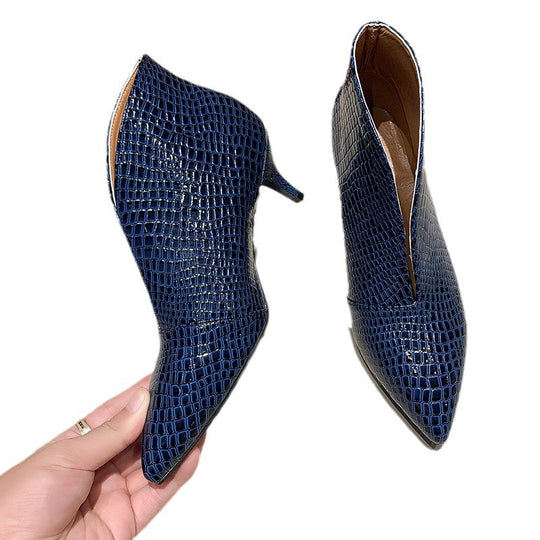 Damen nan spitze Stiefelette mit Krokoprägung und niedrigem Kittenabsatz EB