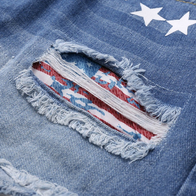 Damen Modische Destroyed Denim-Shorts mit kreativen Aufnähern EB