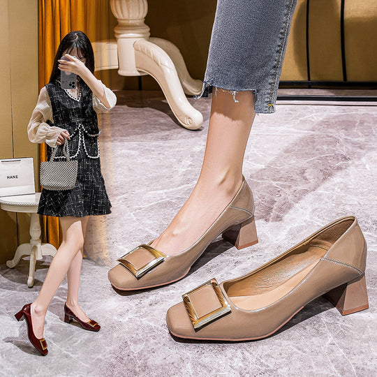 Damen elegante Ballerinas mit modischem Schmuckdetail EB