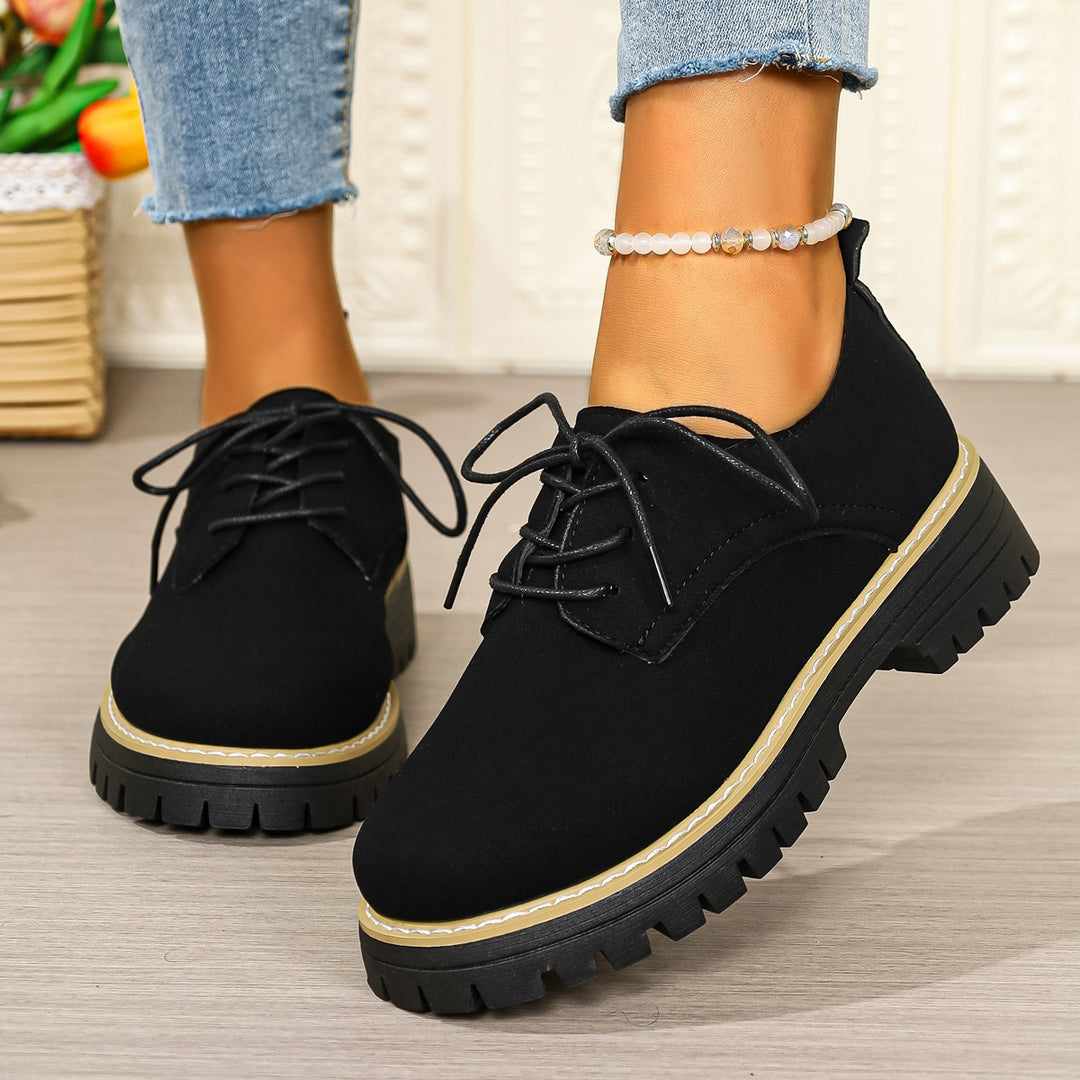 Damen Schnürschuhe mit robustem Profil und modischem Obermaterial EB