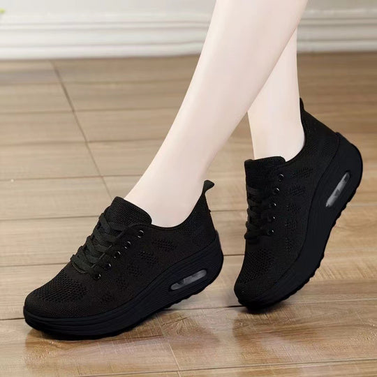 Damen Sportliche Sneakers mit Luftpolstersohle und atmungsaktiver Obermaterialstruktur EB