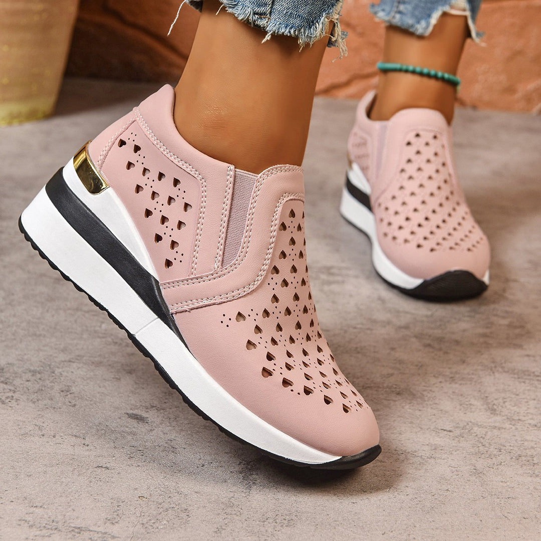 Damen Atmungsaktive Slip-On Sneakers mit hohem Komfort und dekorativem Lochdesign EB