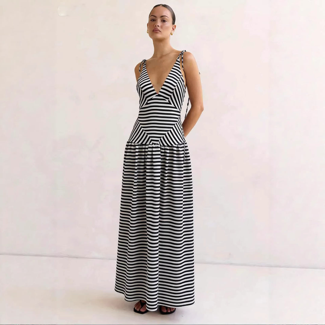 Damen Maxikleid mit tiefem V-Ausschnitt und modernem Streifenmuster EB