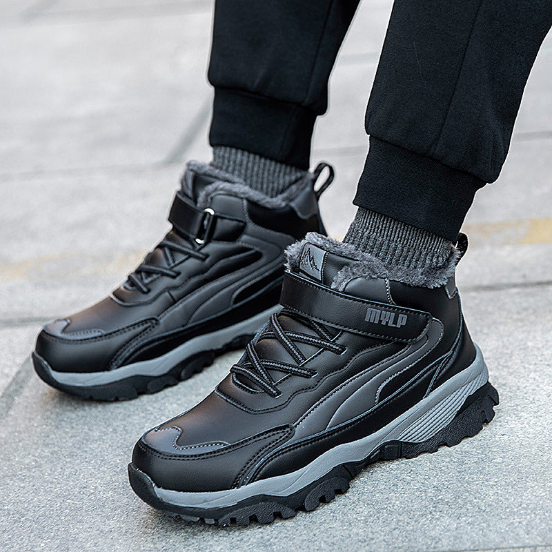 Damen Winterstiefel mit isolierenden Eigenschaften und rutschfester Sohle EB