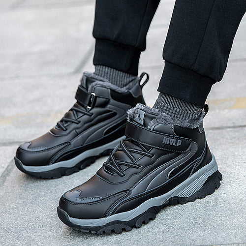 Damen Winterstiefel mit isolierenden Eigenschaften und rutschfester Sohle EB