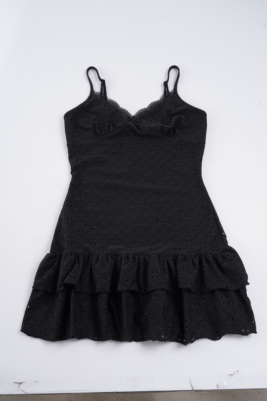Damen Spitzentop mit voluminösem Rüschensaum und verstellbaren Trägern EB