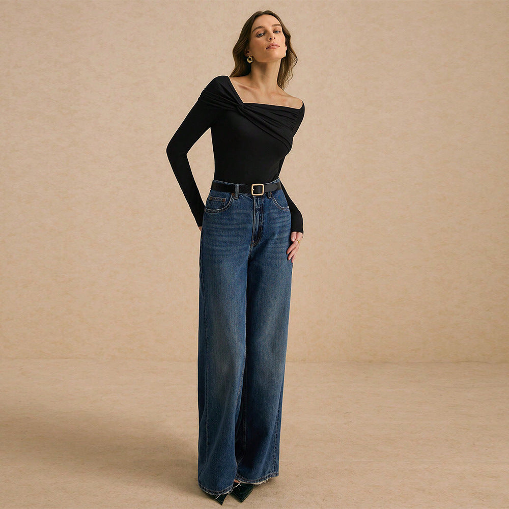 Damen schulterfreies figurbetontes Langarm-Top mit gedrehtem Frontdetail und seitlichen Raffungsnähten Eichborn Berlin