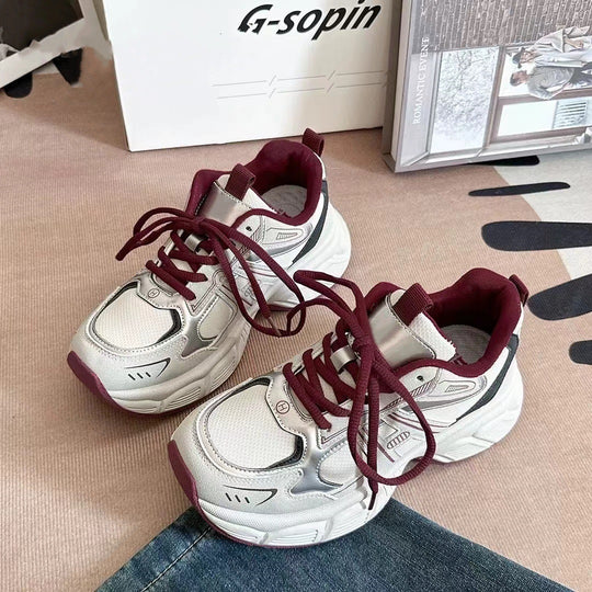 Damen Sportliche Sneakers mit atmungsaktivem Obermaterial und stabiler Profilsohle EB