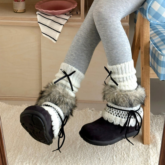 Damen Modische Winterstiefel mit kuscheligem Innenfutter und dekorativen Details EB