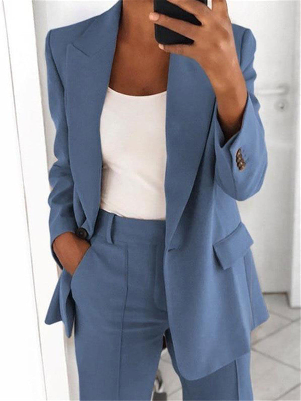 Damen nan bürotaugendes Hosenanzug Set mit weiter Hose und tailliertem Blazer EB