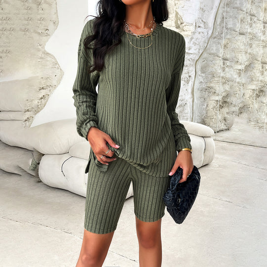 Damen nan geripptes Lounge-Set aus Feinstrick mit Oversize-Longsleeve und High‑Waist Bike-Shorts EB