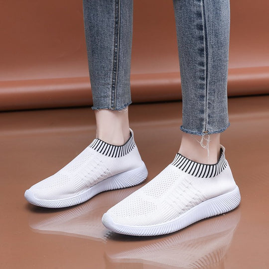 Damen Atmungsaktive Slip-On Sportschuhe mit flexibler Sohle EB