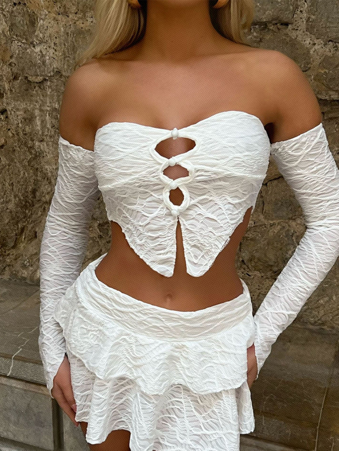 Damen Cropped Oberteil mit einzigartigem Knotendesign und raffinierten Ärmeln EB