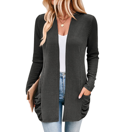 Damen Strickjacke mit Raffung und praktischen Taschen EB