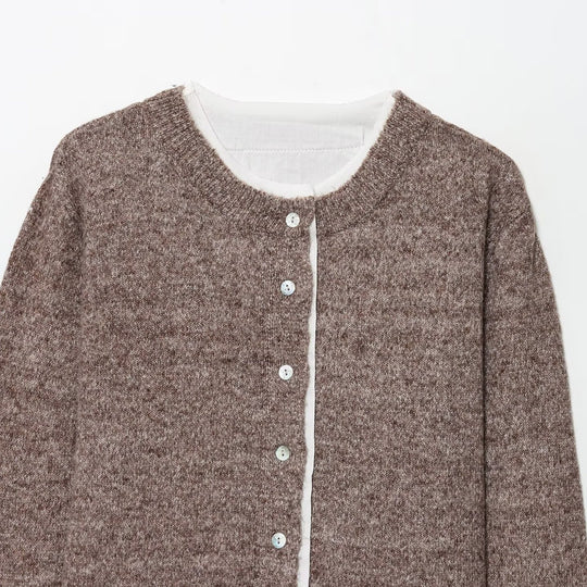 Damen Kurze Strickjacke mit Knopfdetails EB