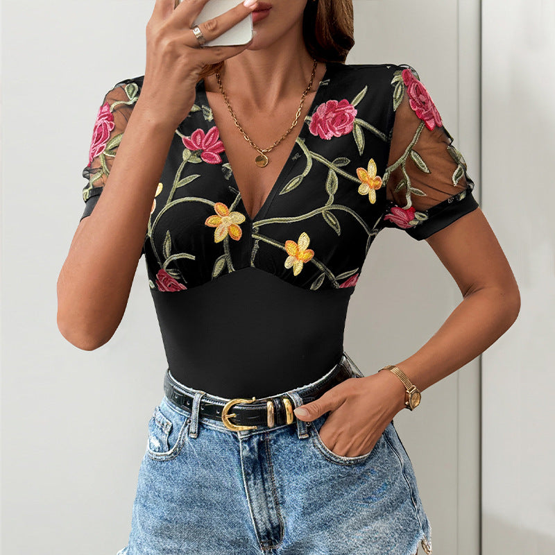 Damen Body mit floralem Spitzenbesatz und V-Ausschnitt EB