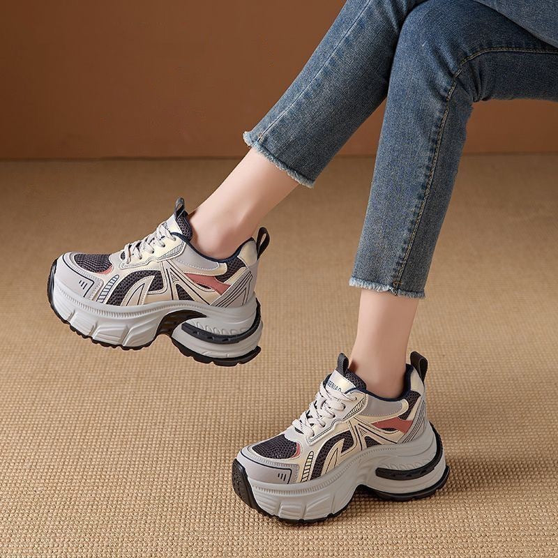 Damen Sportliche Chunky Sneakers mit innovativem Sohlenprofil EB