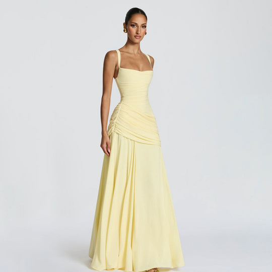 Damen Elegantes Maxikleid mit raffiniertem Raffung und schmalen Spaghetti-Trägern EB