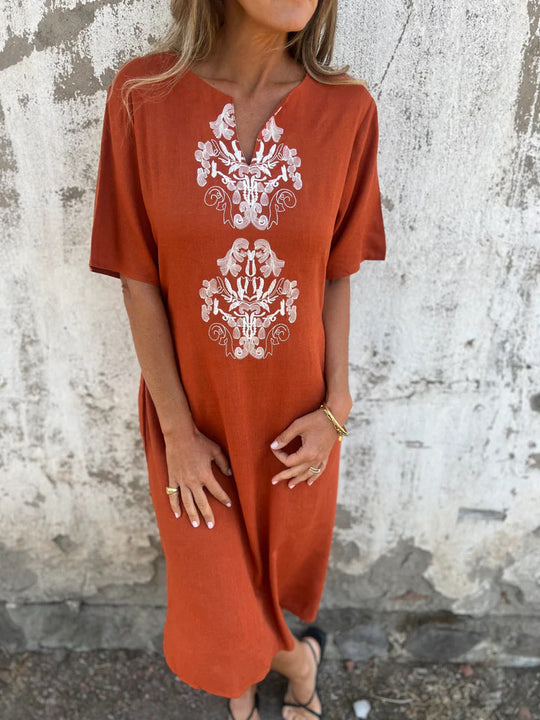 Damen Sommerliches Kleid mit aufwendiger Stickerei EB