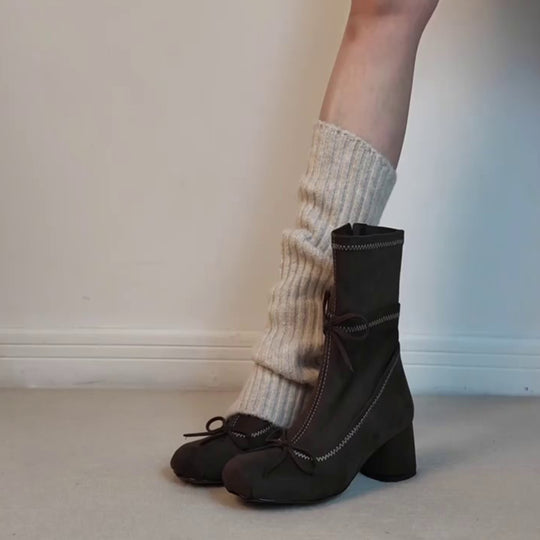Damen eleganter Stiefel mit kunstvollem Zugband und bequemem Blockabsatz EB