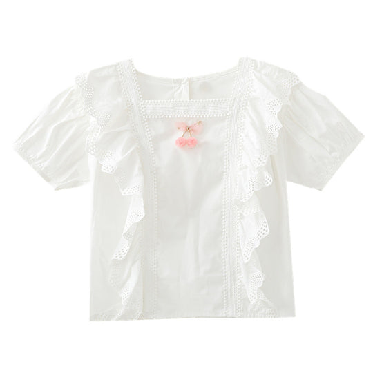 Mädchen Bluse mit verspieltem Rüschendesign und kunstvoller Häkelverzierung EB