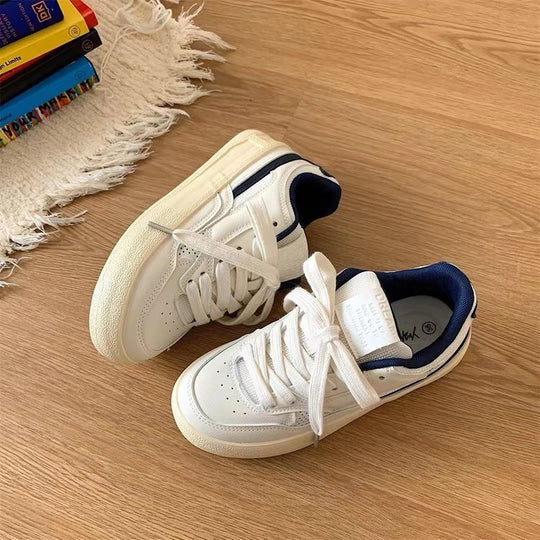 Damen Sportliche Plateau-Sneaker mit atmungsaktivem Obermaterial und gepolsterter Sohle EB